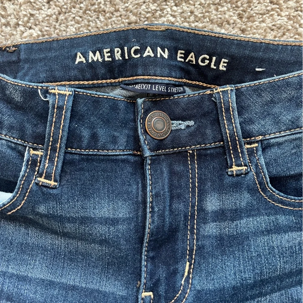 American Eagle Outfitters Indigo Skinny Jeans - Picture 2 of 5
